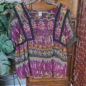 Bila Short Sleeve Abstract Print Blouse Size M